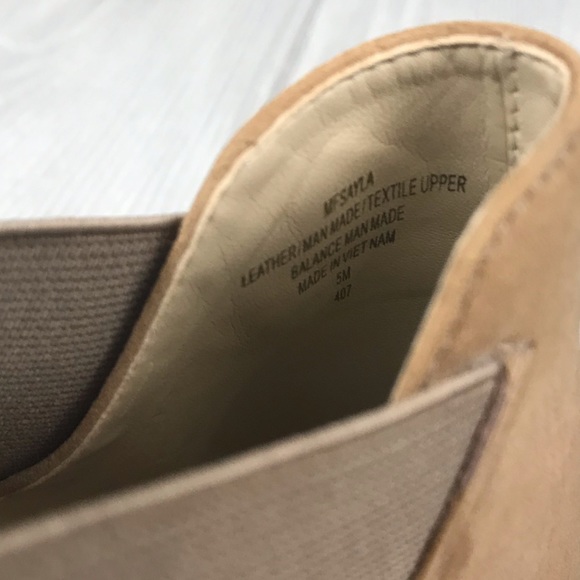 Marc Fisher tan suede open toe block heel booties slip on elastic panel - Picture 7 of 8